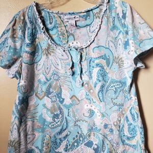 Printed Tee with tie collar